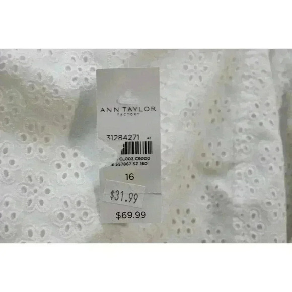 NWT Ann Taylor Factory Blouse Size 16 White Floral Eyelet Cottagecore Boho - Picture 7 of 8